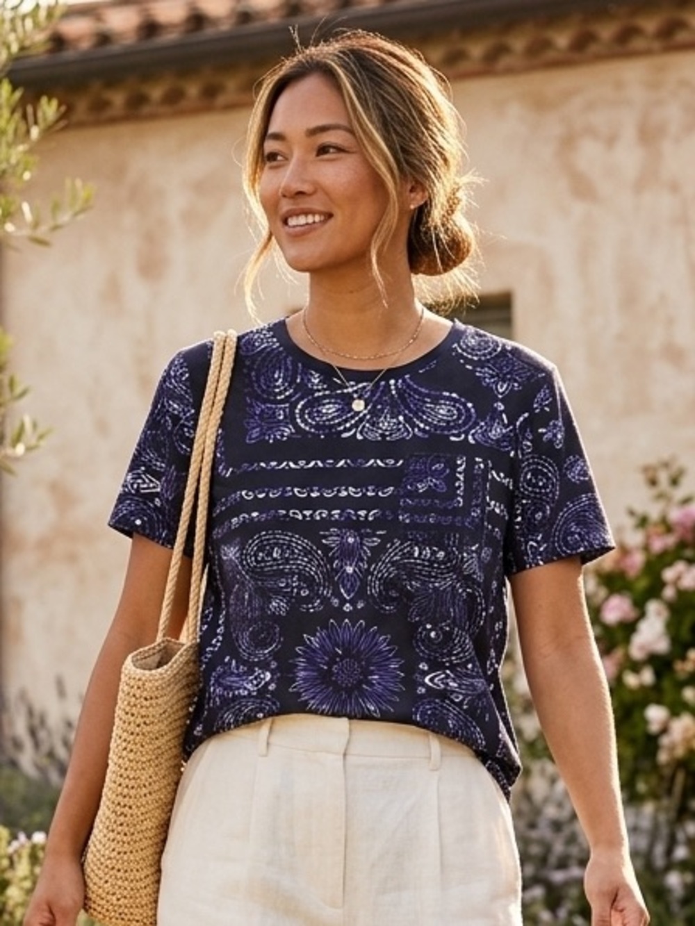 ForayGolf Women’s Navy Bandana-Print Short Sleeve Tee
